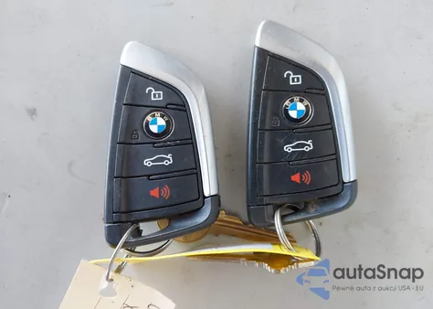 2019 BMW X3 Sdrive30I из США, поврежденный, VIN 5UXTR7C50KLF28854